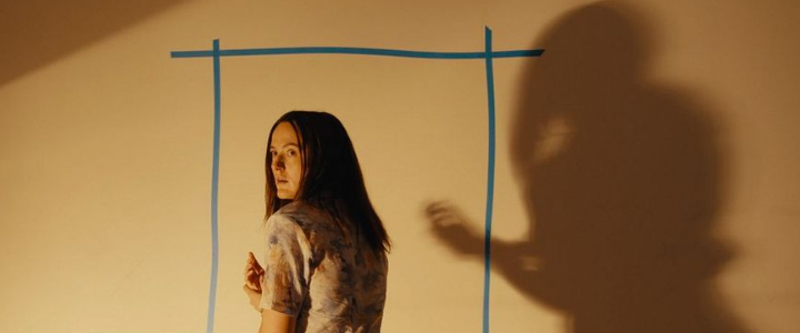 Still from the movie Backrooms